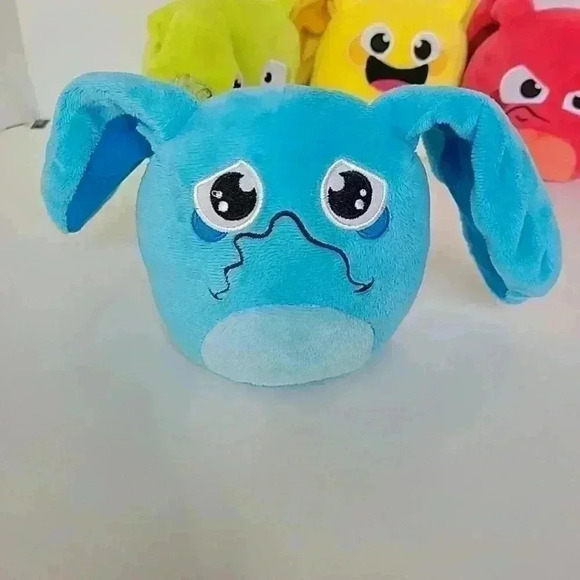 Hana Zuki LOT OF 4 Full Of Treasures Blue Lime Green Yellow Red BUNNY PLUSH - Picture 2 of 10